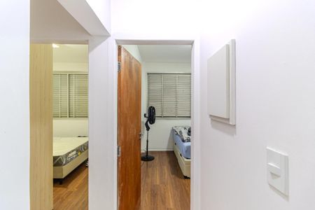 Corredor de apartamento à venda com 2 quartos, 52m² em Vila Buarque, São Paulo