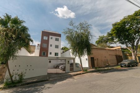 Apartamento para alugar com 98m², 2 quartos e 1 vaga