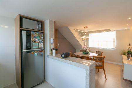 Apartamento para alugar com 98m², 2 quartos e 1 vaga