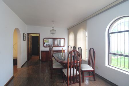 Sala de jantar de casa para alugar com 4 quartos, 200m² em Jardim Ipanema (zona Sul), São Paulo
