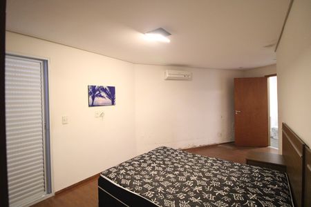 Casa para alugar com 200m², 4 quartos e 3 vagasSuíte 1