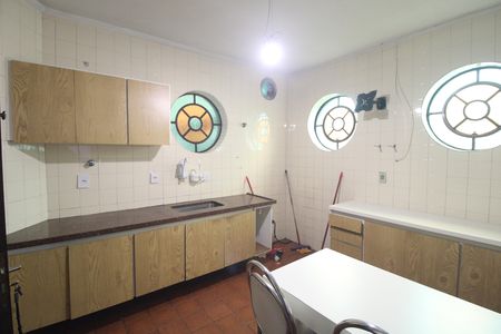 Casa para alugar com 200m², 4 quartos e 3 vagasCozinha