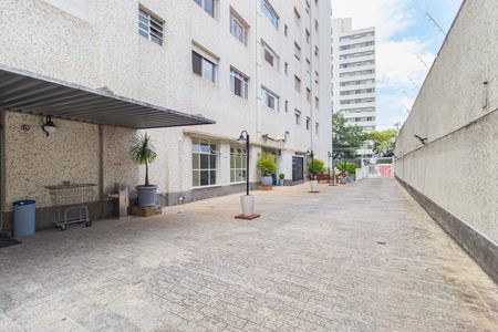 Apartamento à venda com 84m², 3 quartos e 1 vaga Apartamento à venda com 84m², 3 quartos e 1 vagaÁrea comum