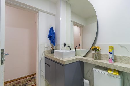 Apartamento à venda com 84m², 3 quartos e 1 vaga Apartamento à venda com 84m², 3 quartos e 1 vagaBanheiro