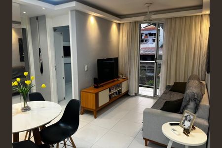 Apartamento à venda com 55m², 2 quartos e 1 vaga