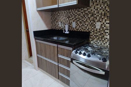Apartamento à venda com 47m², 2 quartos e sem vaga Apartamento à venda com 47m², 2 quartos e sem vagaCozinha