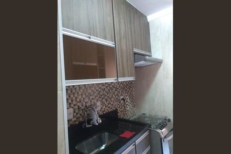 Apartamento à venda com 47m², 2 quartos e sem vaga Apartamento à venda com 47m², 2 quartos e sem vagaCozinha