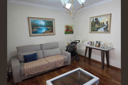 Casa à venda com 2 quartos, 128m² em Cidade Dutra, São Paulo