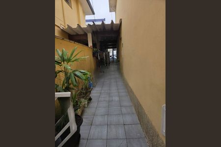 Casa à venda com 128m², 2 quartos e 2 vagas