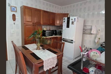 Casa à venda com 2 quartos, 128m² em Cidade Dutra, São Paulo