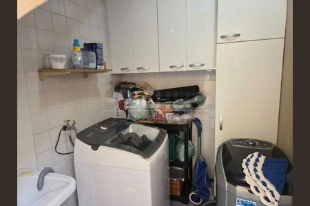 Casa à venda com 128m², 2 quartos e 2 vagas