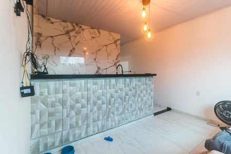 Sala de casa para alugar com 2 quartos, 240m² em Vila Ipiranga, Mogi das Cruzes