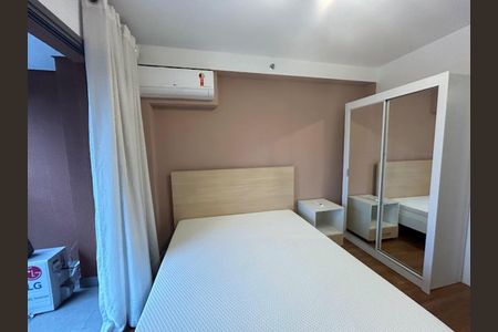 Foto 04 de kitnet/studio para alugar com 1 quarto, 26m² em Santo Amaro, São Paulo