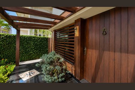 Casa para alugar com 200m², 3 quartos e 2 vagas