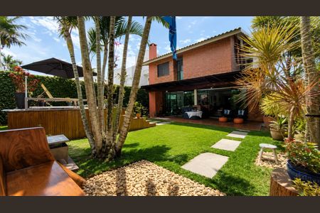 Casa para alugar com 200m², 3 quartos e 2 vagas