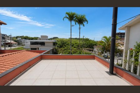 Casa para alugar com 200m², 3 quartos e 2 vagas