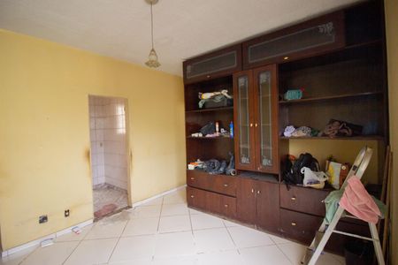 Sala de apartamento para alugar com 2 quartos, 63m² em Industrial São Luiz, Contagem