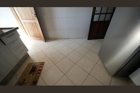 Casa para alugar com 165m², 2 quartos e 2 vagasCozinha