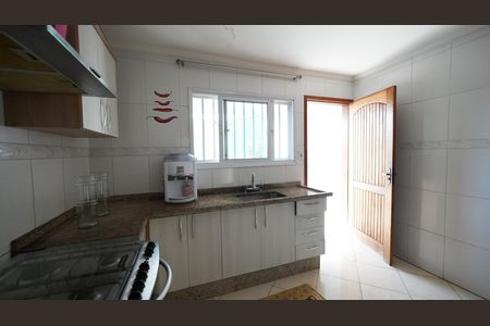 Casa para alugar com 165m², 2 quartos e 2 vagasCozinha