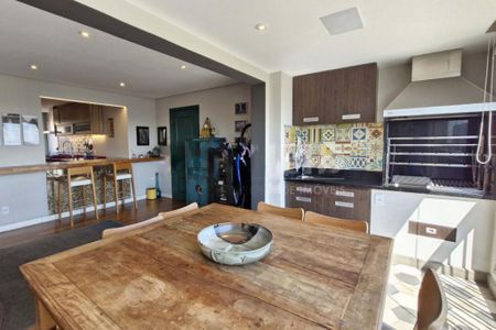 Apartamento à venda com 130m², 3 quartos e 2 vagas