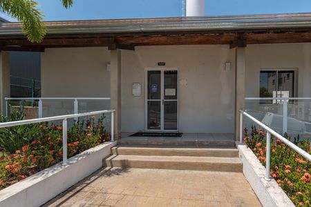 Apartamento para alugar com 45m², 2 quartos e 1 vaga Apartamento para alugar com 45m², 2 quartos e 1 vagaÁrea comum - Salão de festas