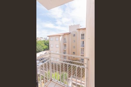 Sacada da Sala de apartamento para alugar com 2 quartos, 45m² em Jardim Itatiaia, Campinas