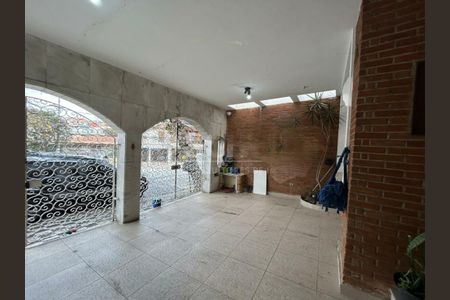 Casa à venda com 162m², 3 quartos e 2 vagas