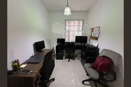 Casa à venda com 162m², 3 quartos e 2 vagas