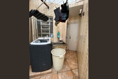 Casa à venda com 162m², 3 quartos e 2 vagas