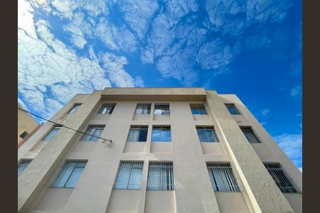 Apartamento para alugar com 70m², 2 quartos e 1 vaga