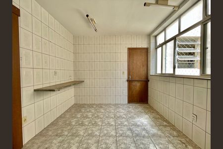 Apartamento para alugar com 70m², 2 quartos e 1 vaga