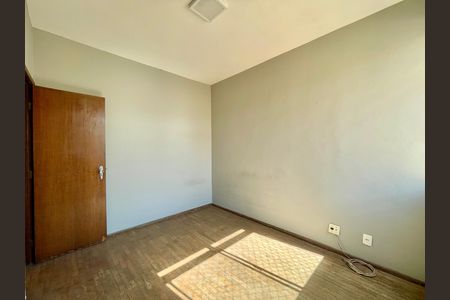 Apartamento para alugar com 70m², 2 quartos e 1 vaga
