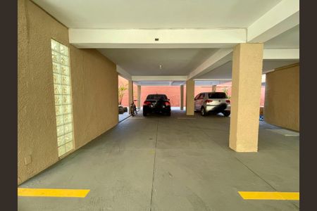 Apartamento para alugar com 70m², 2 quartos e 1 vaga
