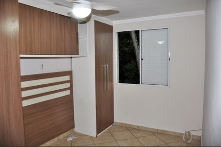 Detalhe - Quarto 01 de apartamento para alugar com 3 quartos, 60m² em Vila Guedes, São Paulo