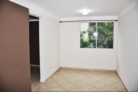 Detalhe - Sala de apartamento para alugar com 3 quartos, 60m² em Vila Guedes, São Paulo