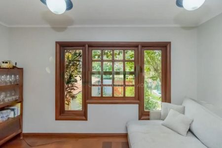 Casa à venda com 3 quartos, 306m² em Cidade Dutra, São Paulo