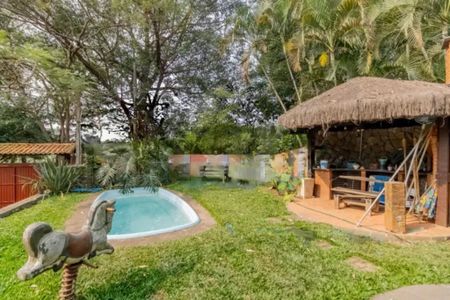 Casa à venda com 306m², 3 quartos e 10 vagas