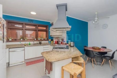 Casa à venda com 306m², 3 quartos e 10 vagas