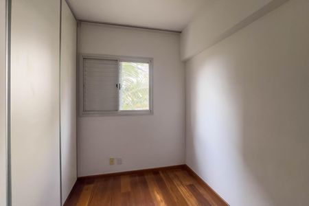 Apartamento à venda com 64m², 2 quartos e 2 vagasQuarto 2