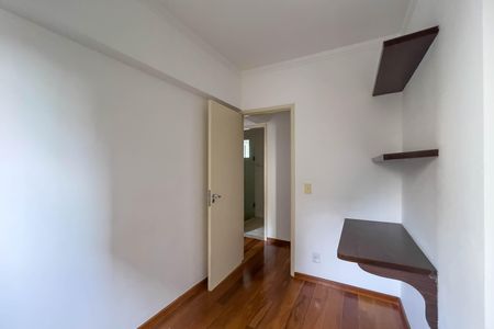 Apartamento à venda com 64m², 2 quartos e 2 vagasQuarto 2