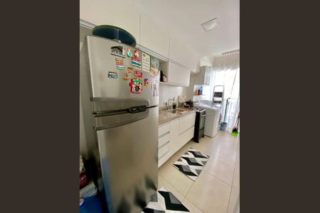 Cozinha de apartamento à venda com 2 quartos, 65m² em  Pechinha, Rio de Janeiro