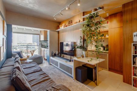 Apartamento à venda com 2 quartos, 70m² em Sumarezinho, São Paulo