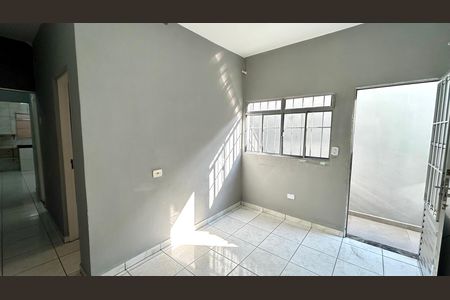 Sala de casa para alugar com 2 quartos, 80m² em Jardim Ponte Alta I, Guarulhos