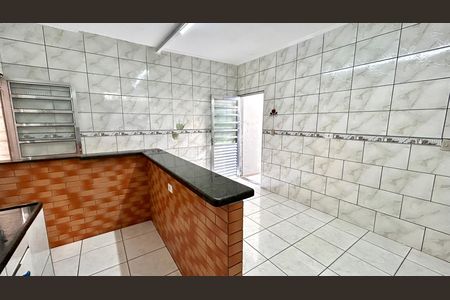 Casa para alugar com 80m², 2 quartos e sem vaga Casa para alugar com 80m², 2 quartos e sem vagaCozinha