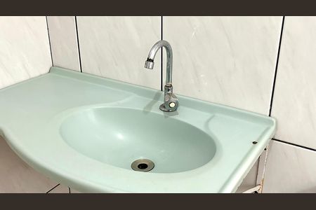 Casa para alugar com 80m², 2 quartos e sem vaga Casa para alugar com 80m², 2 quartos e sem vagaBanheiro