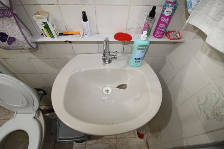 Casa para alugar com 2m², 2 quartos e 2 vagasBanheiro