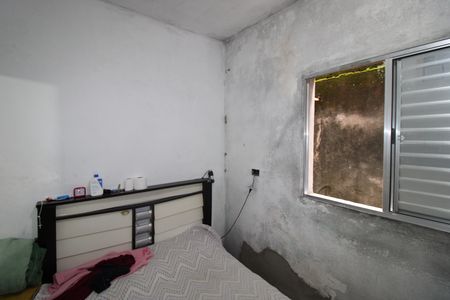 Casa para alugar com 2m², 2 quartos e 2 vagasQuarto 2