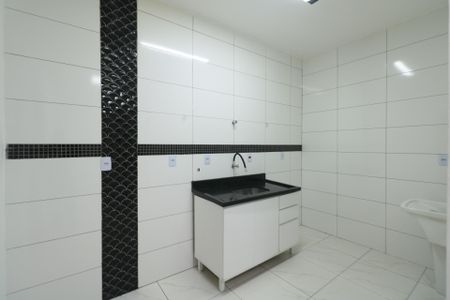 Apartamento para alugar com 28m², 1 quarto e sem vaga Apartamento para alugar com 28m², 1 quarto e sem vagaCozinha e Área de Serviço