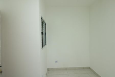 Quarto de apartamento para alugar com 1 quarto, 28m² em Piraporinha, Diadema