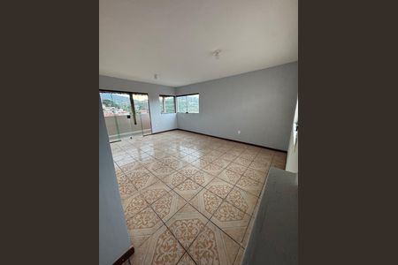 Sala de casa para alugar com 3 quartos, 390m² em Alto do Gaia, Nova Lima